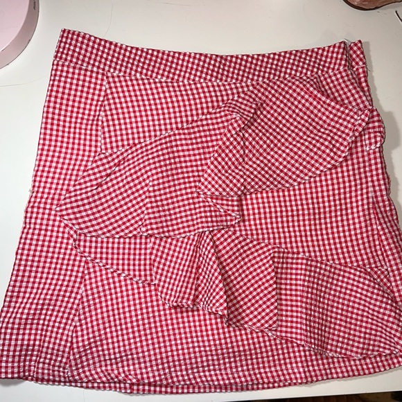Red Skirt - Picture 1 of 2